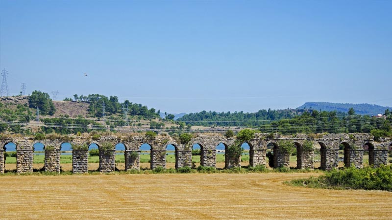 side green canyon aqueduct