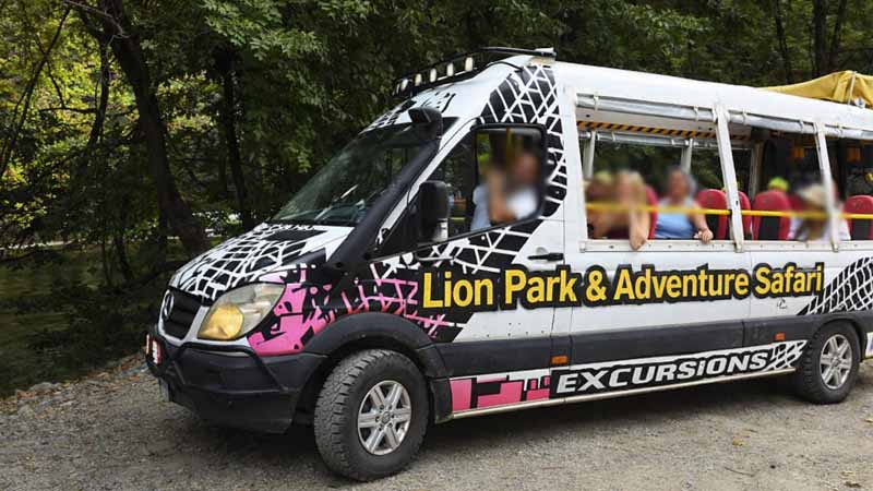 lion park safari in kundu